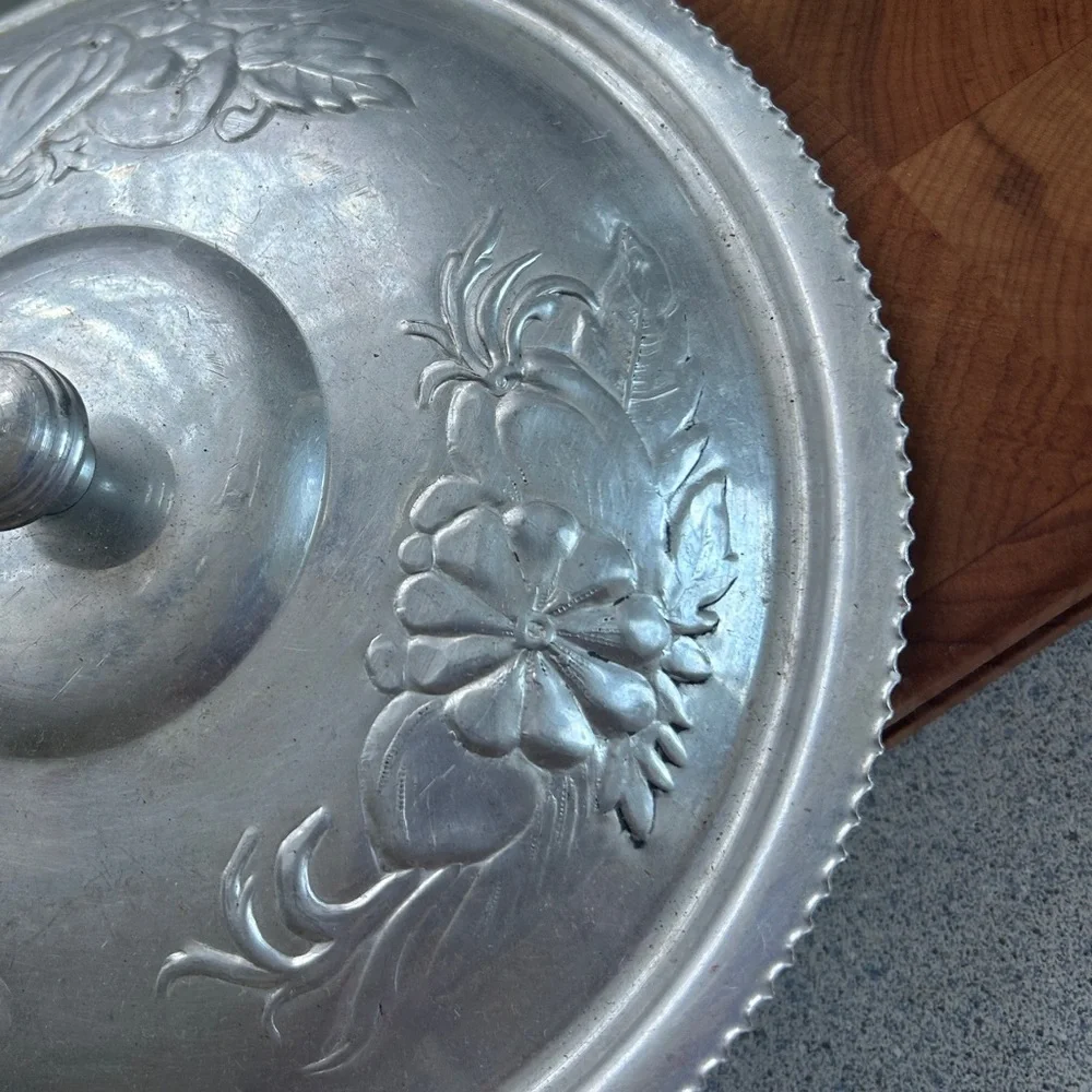 Vintage Fire King Italian Hammered Metal Lidded Casserole Dish Bowl Holder